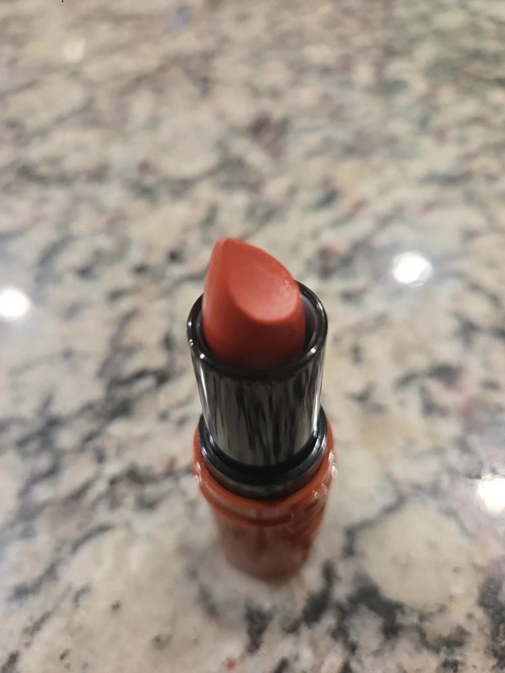 2-in-1 Lipstick Signature Lip Pencil - Orange